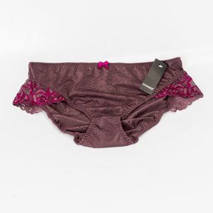 NWT Fancy lace panties - M